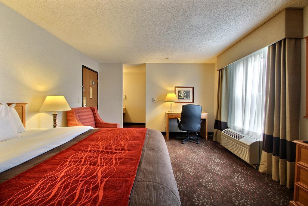 Comfort Inn Fond Du Lac Exterior photo